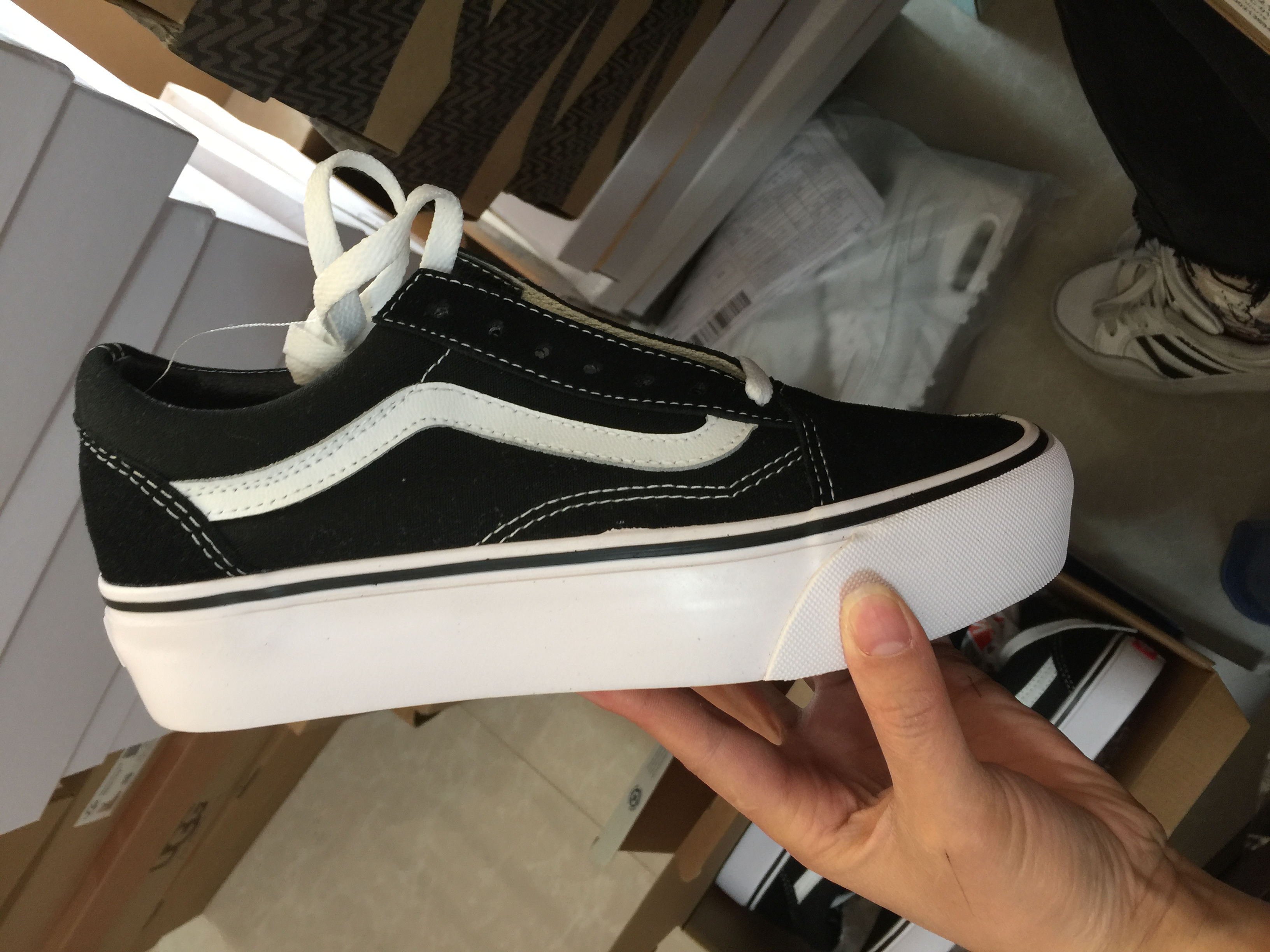 VBE Vans high height 59.99usd gallery