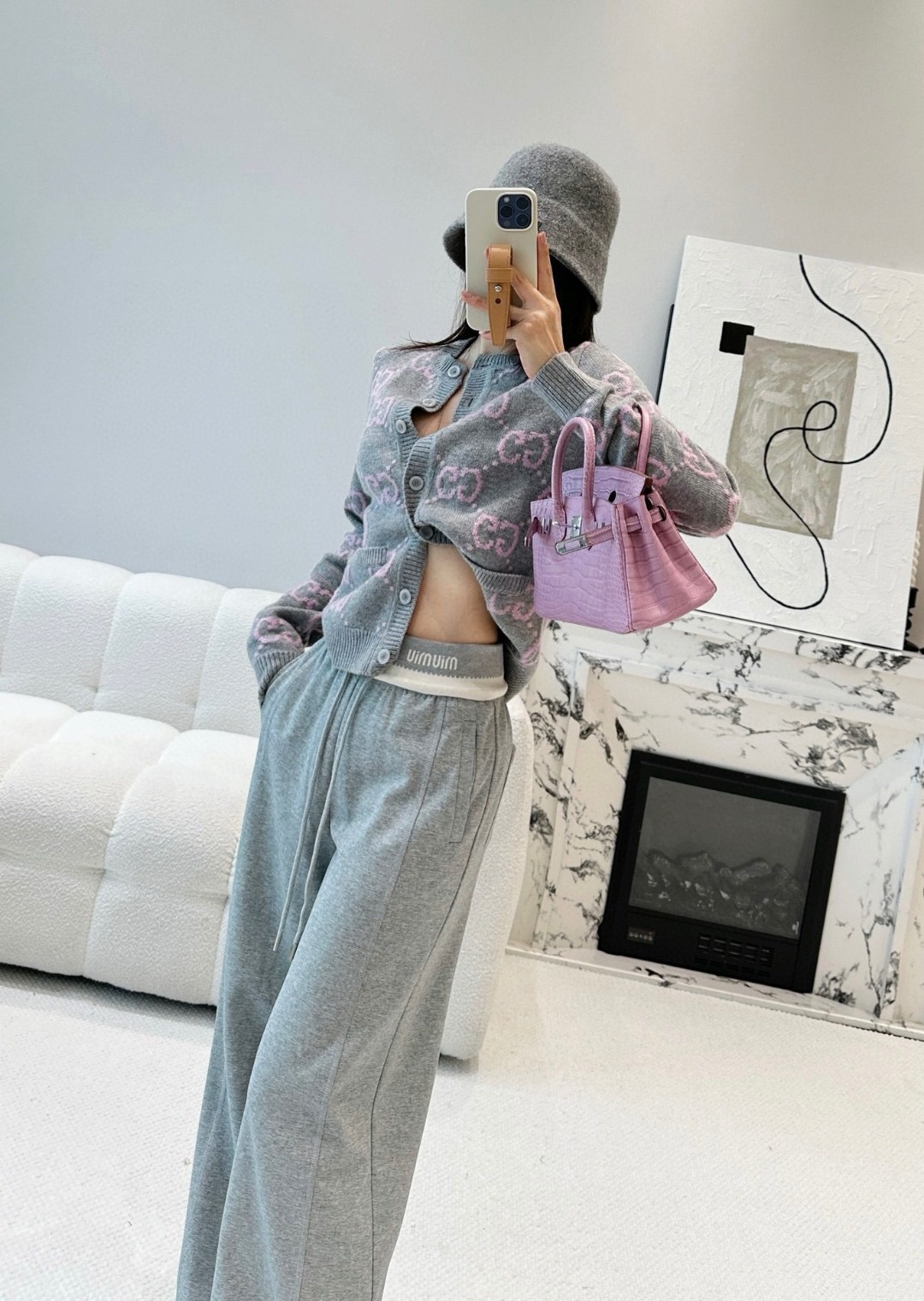 VE024-VE025，Miumiu pants 254.99 gallery