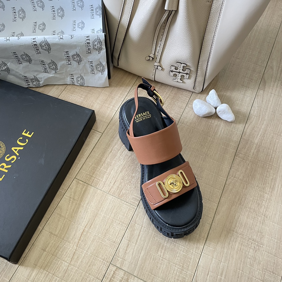 VERSACE 49.99$ code 449-6574-R gallery