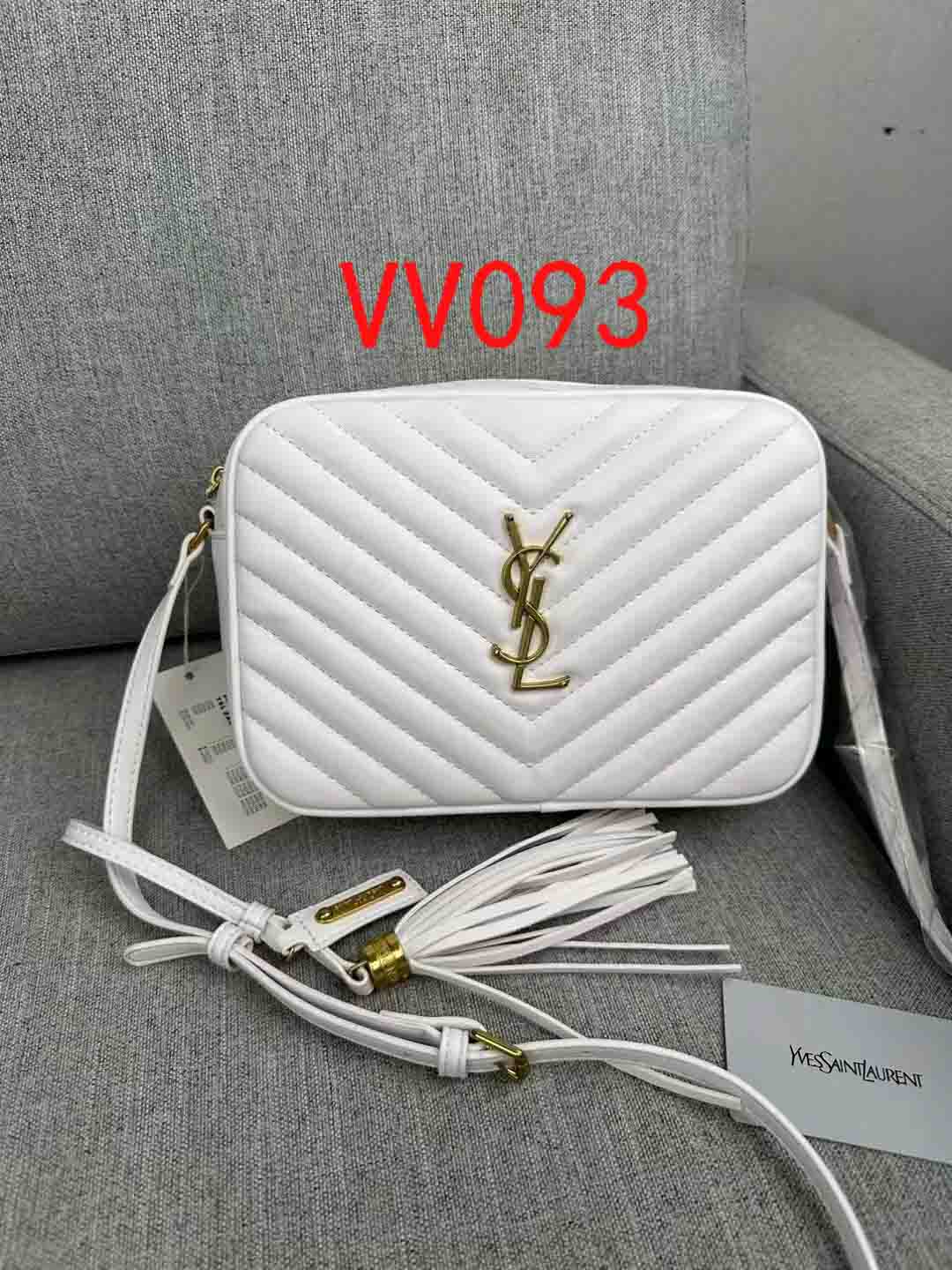 VV090 handbag gallery