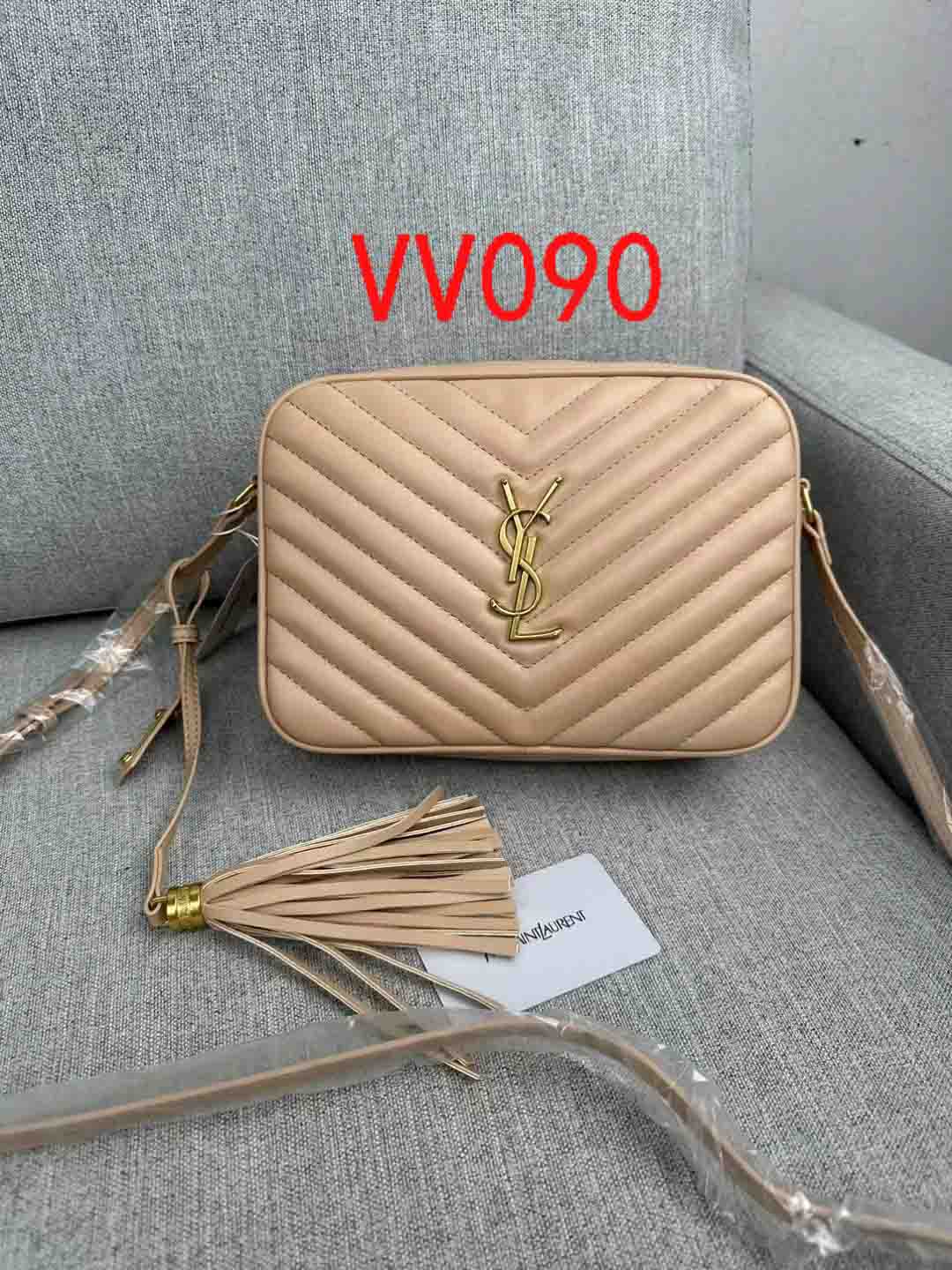 VV090 handbag gallery