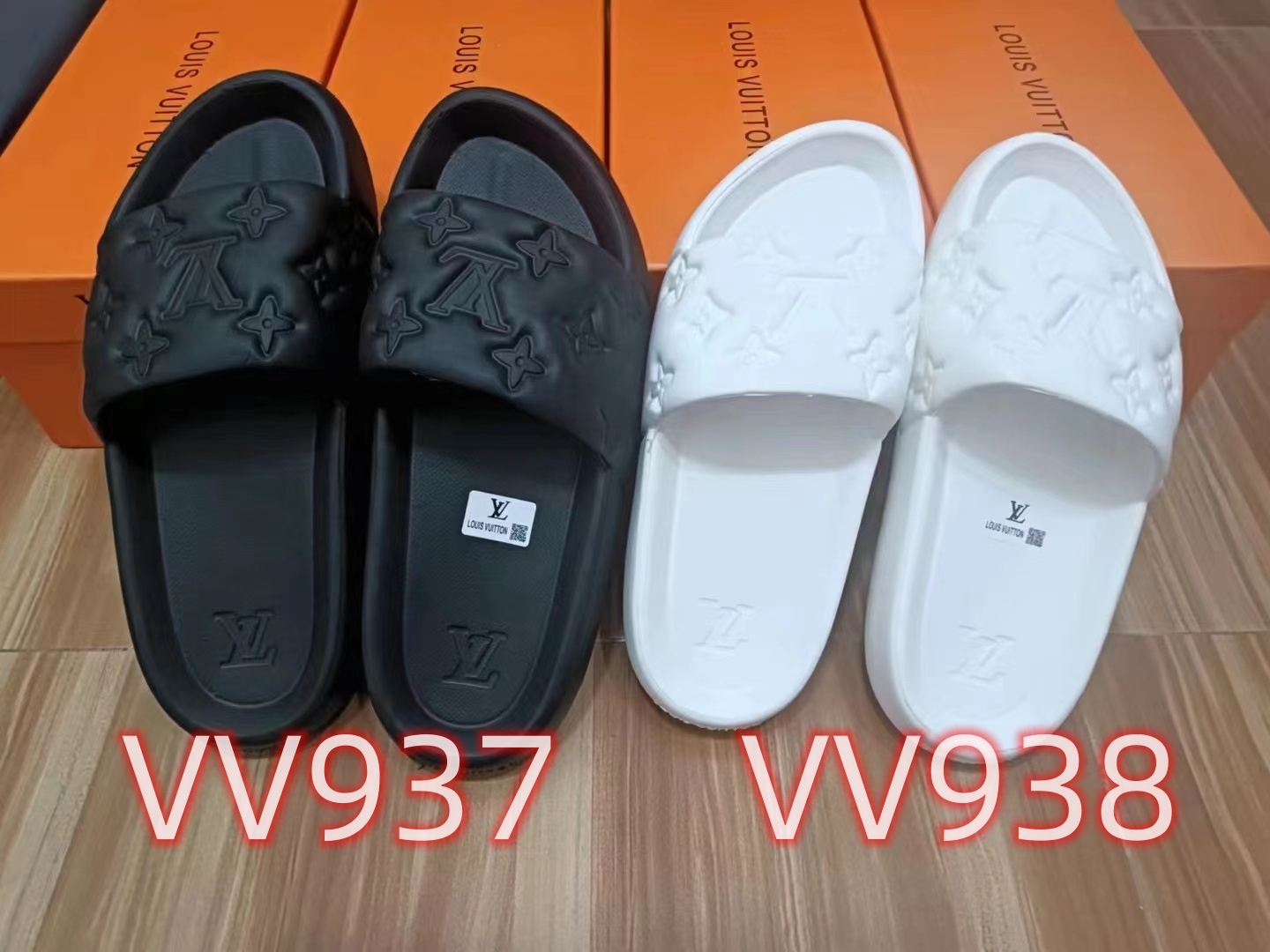 VV937 LV slippers gallery