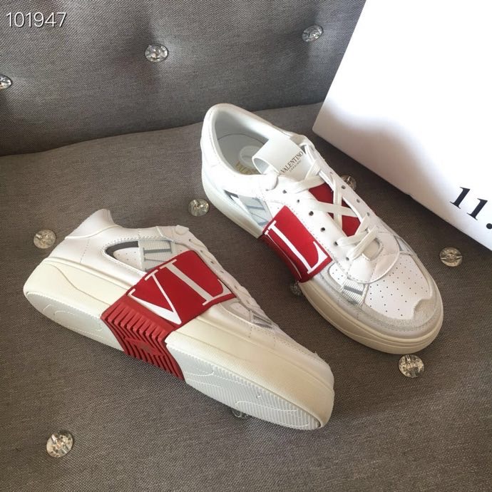 Valentino $100 gallery