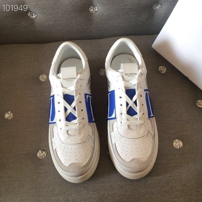 Valentino $100 gallery