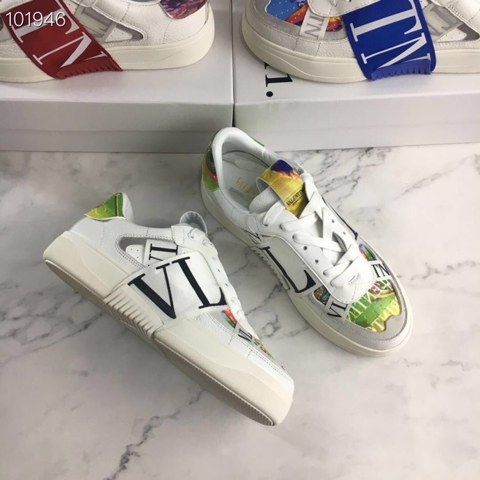 Valentino $100 gallery