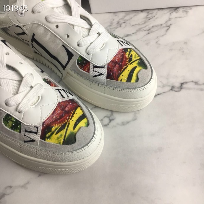 Valentino $100 gallery