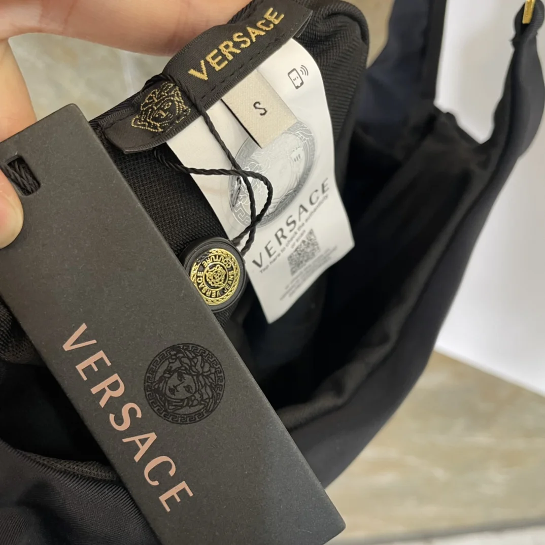 Versace $35 gallery