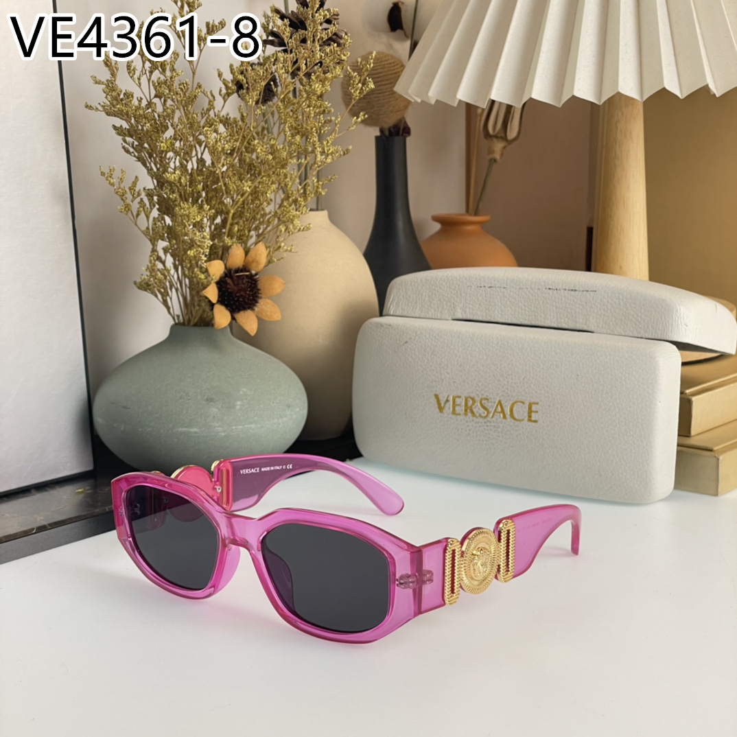 Versace $40 gallery