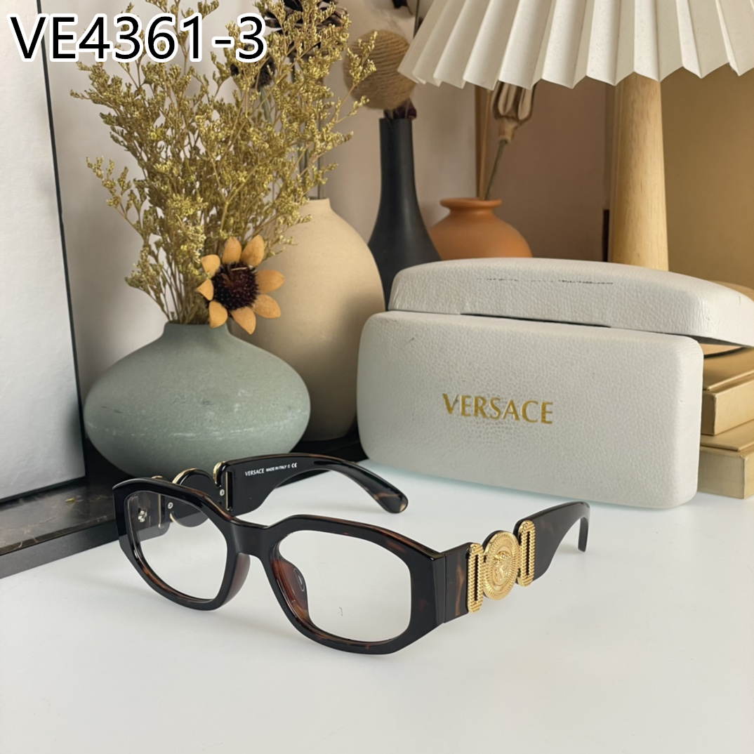 Versace $40 gallery