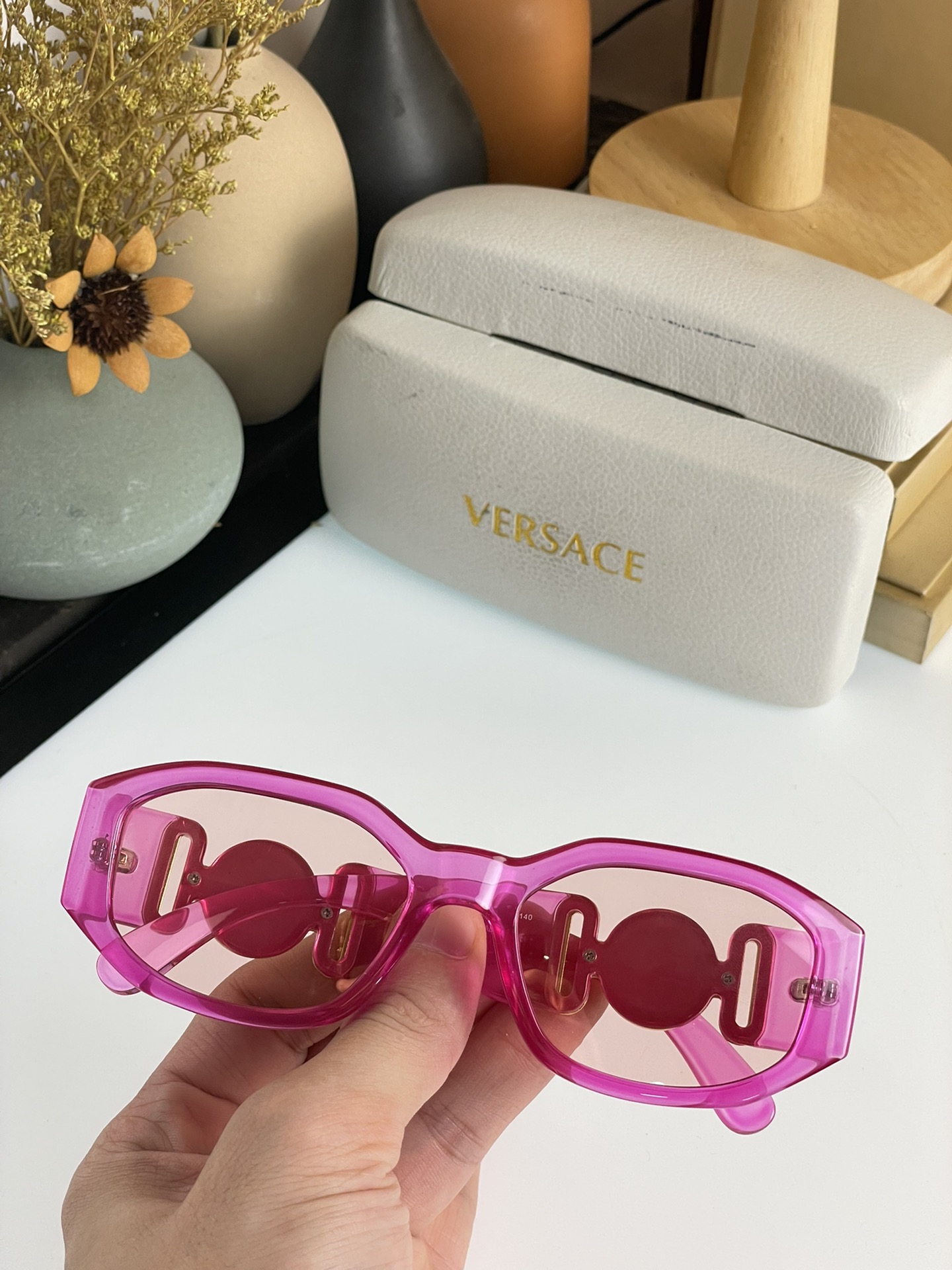 Versace $40 gallery