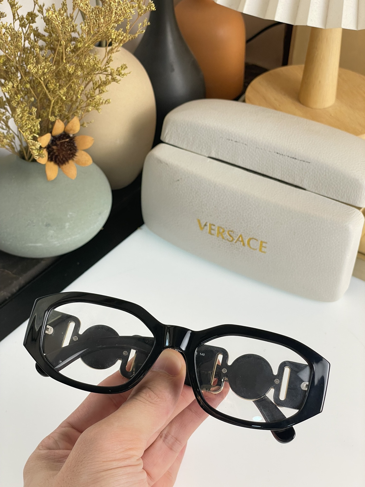 Versace $40 gallery