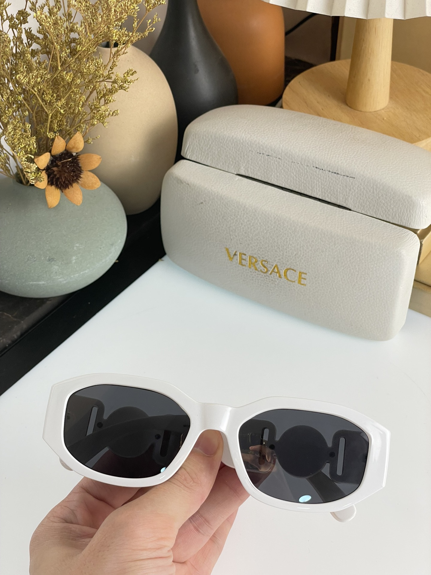 Versace $40 gallery