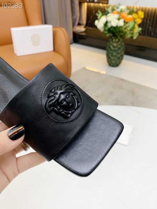 Versace $59 gallery