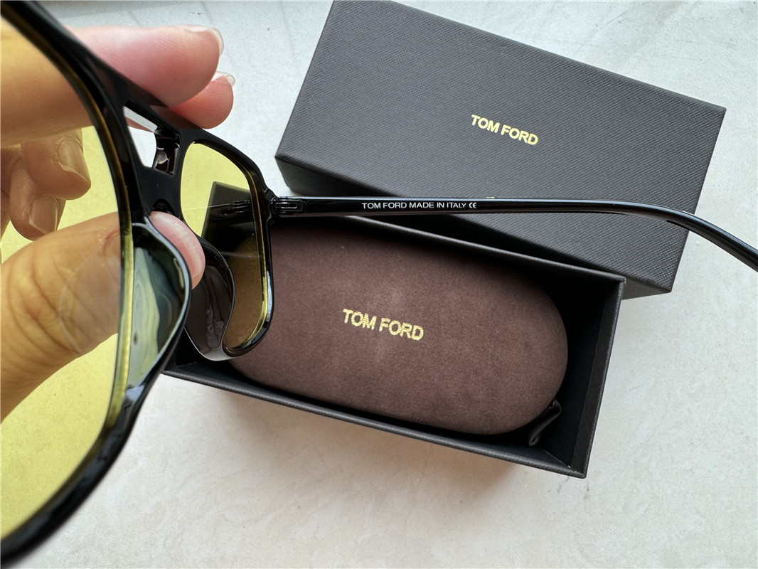 Video 5055 TOM FORD YC387-YC392 gallery