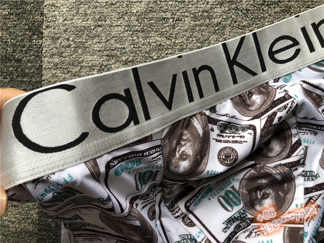 Video CALVIN KLEIN  ER126 gallery