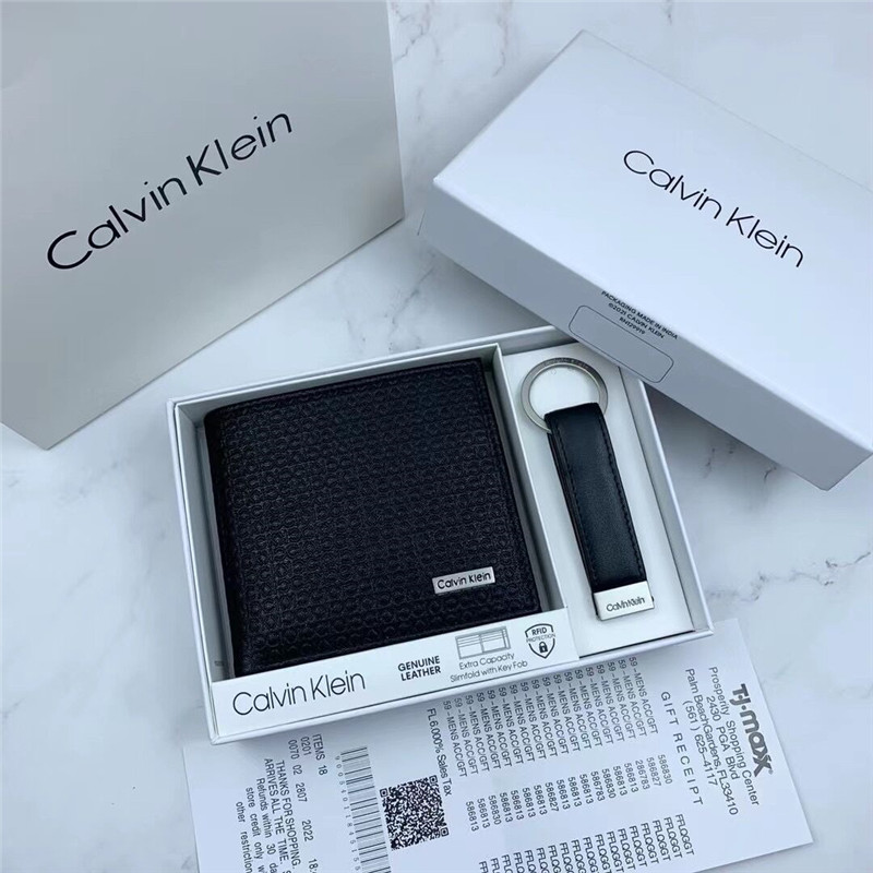 Video CALVIN KLEIN wallet FQB127 gallery