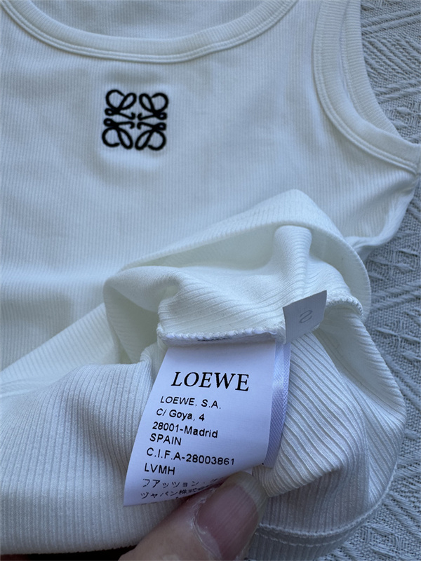 Video LOEWE vest PD112-PD119 gallery