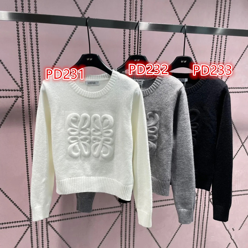 Video PD231-PD233   LOEWE sweater gallery