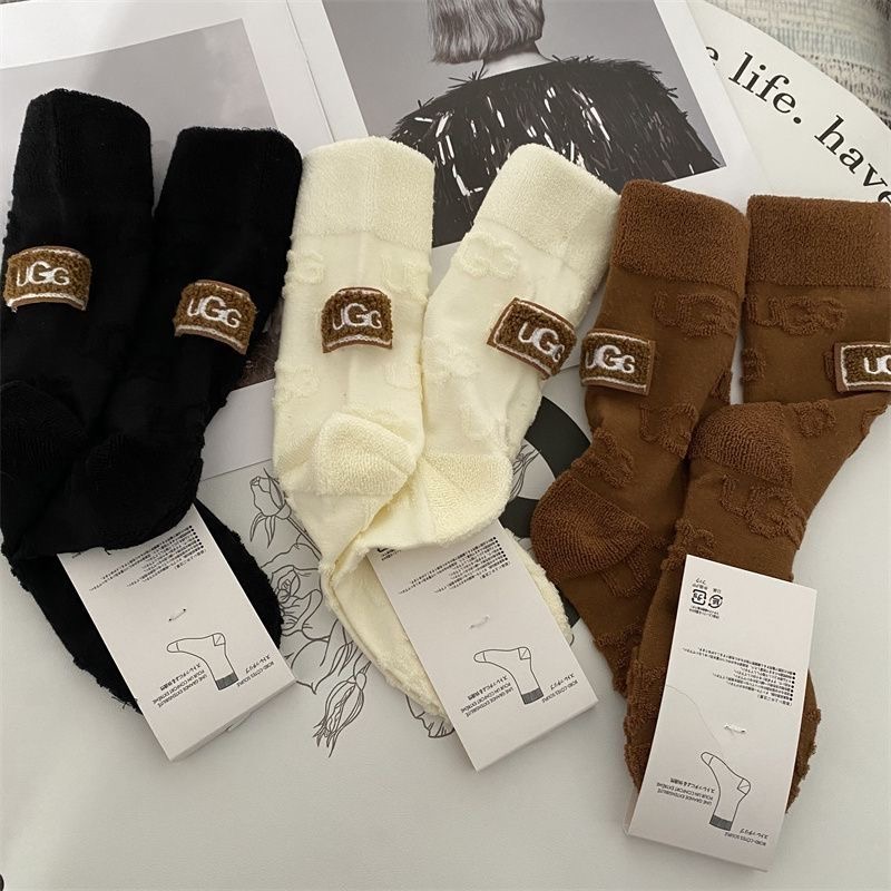 Video UGG  Socks  PD181-PD187 gallery