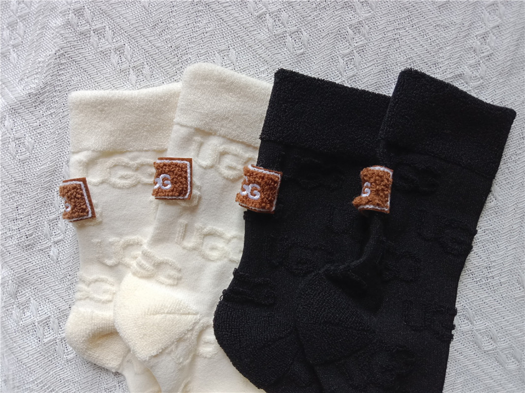 Video UGG  Socks  PD181-PD187 gallery