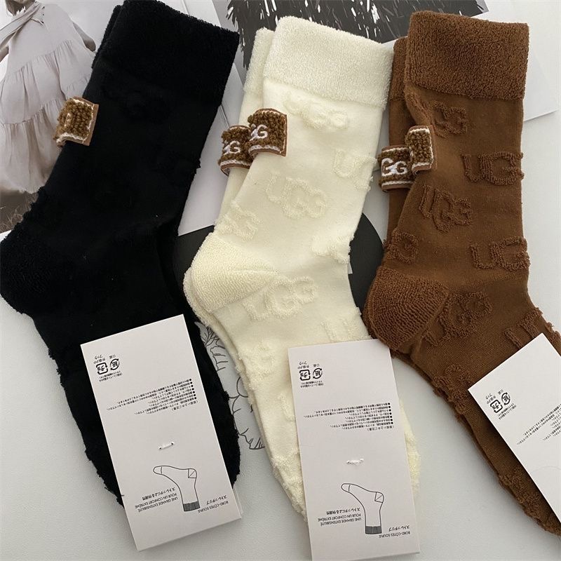 Video UGG  Socks  PD181-PD187 gallery