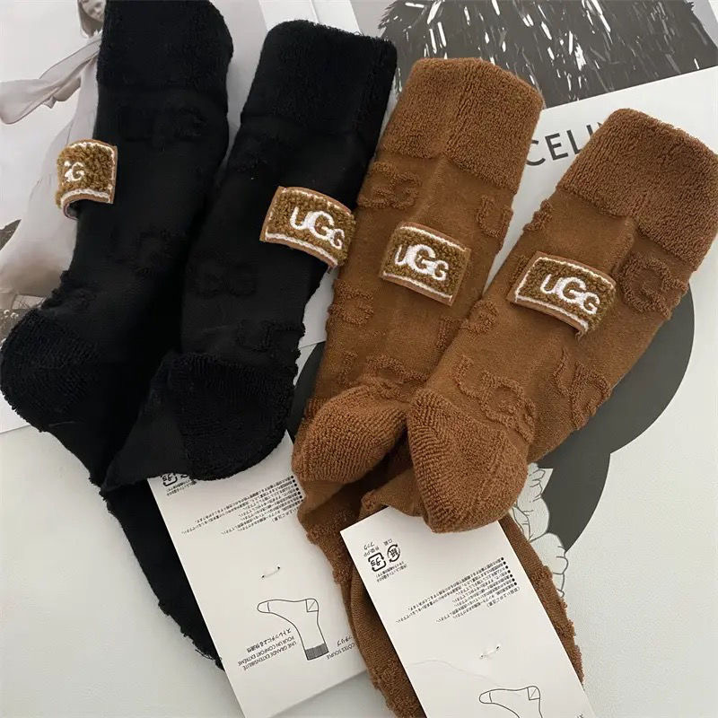 Video UGG  Socks  PD181-PD187 gallery