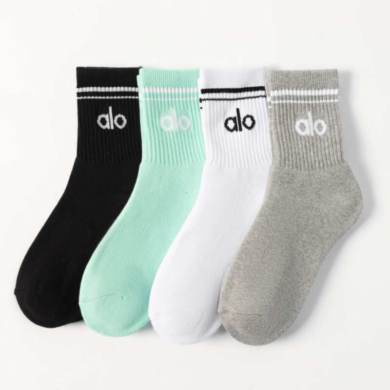 Video WY100-WY104   ALO  Socks gallery