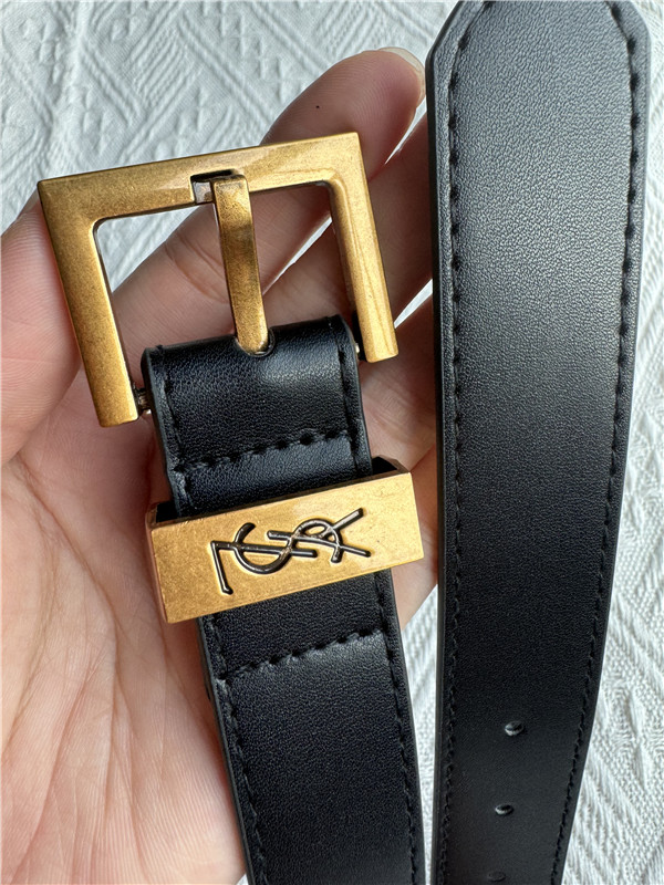 Video Yves Saint laurent BELT PB104-PB105 gallery