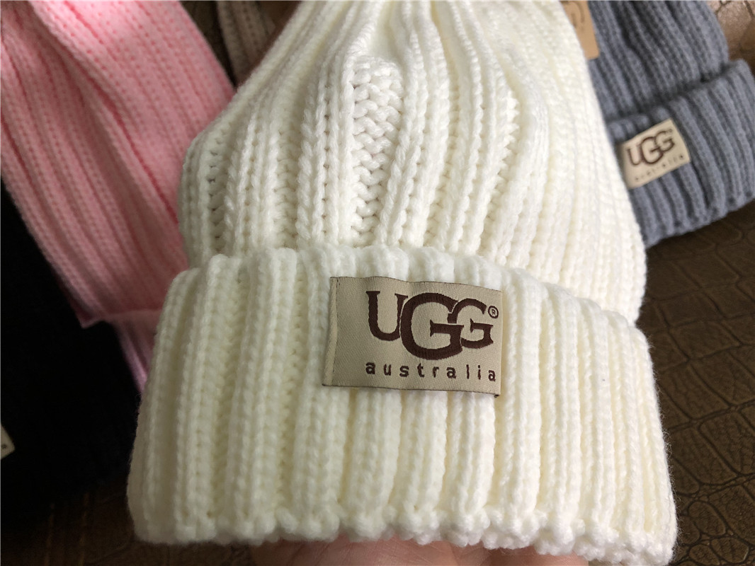 Video  UGG HAT  U135-U145 gallery