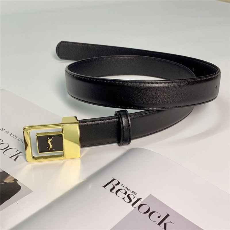 Video  Yves Saint laurent BELT PE124 gallery