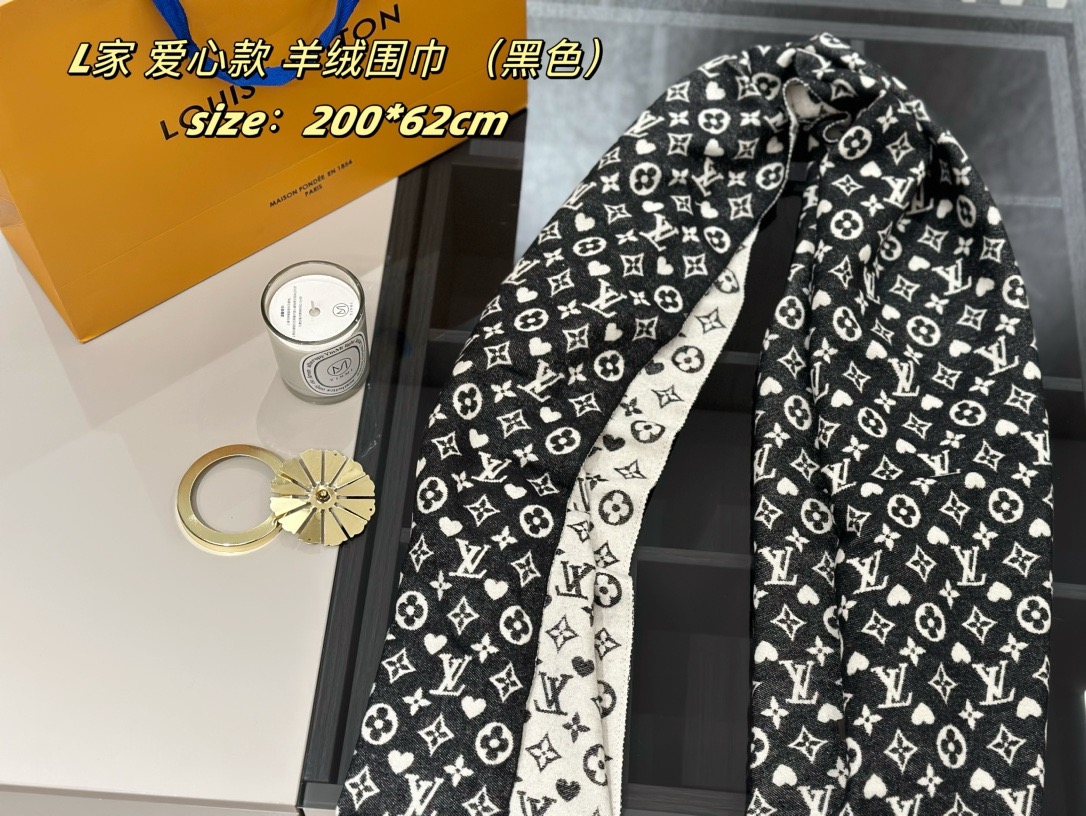 WQ060-WQ062， LV scarf pashm 157.99 gallery