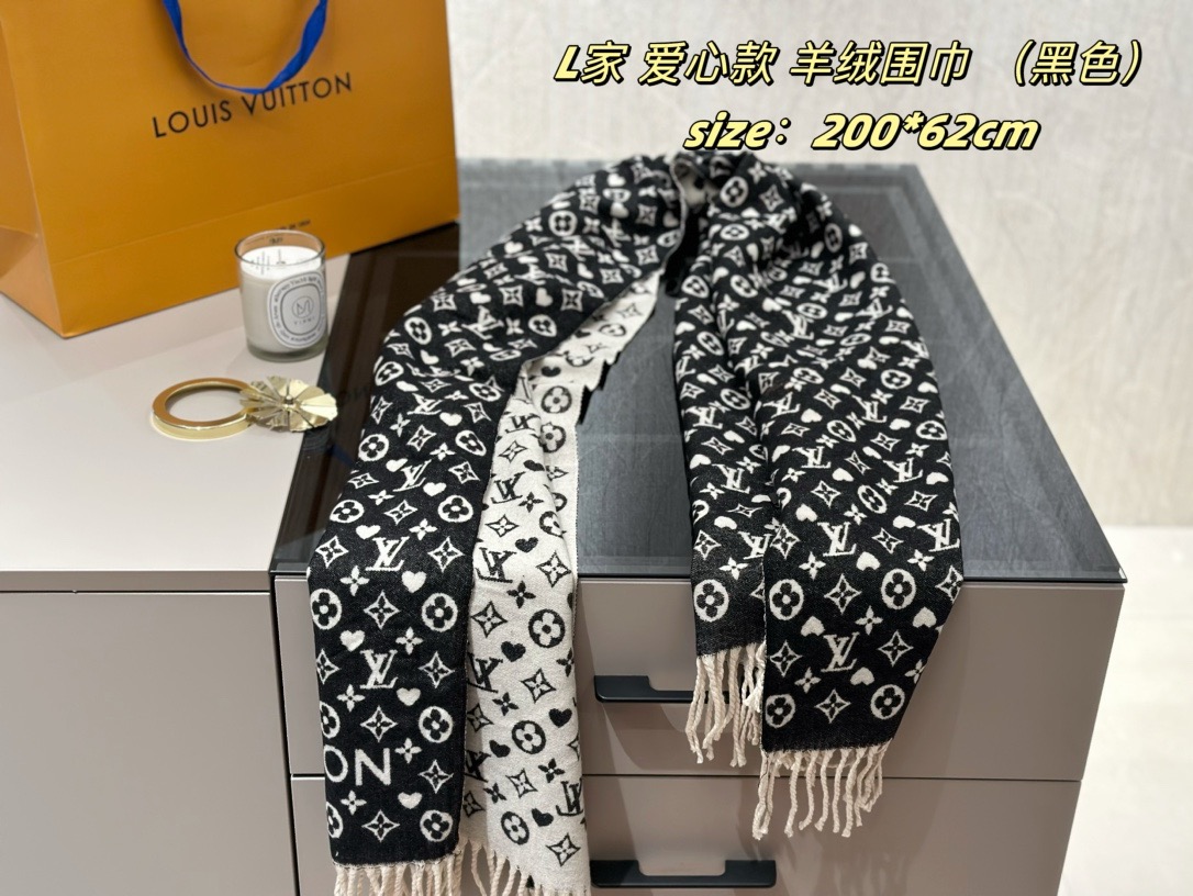 WQ060-WQ062， LV scarf pashm 157.99 gallery