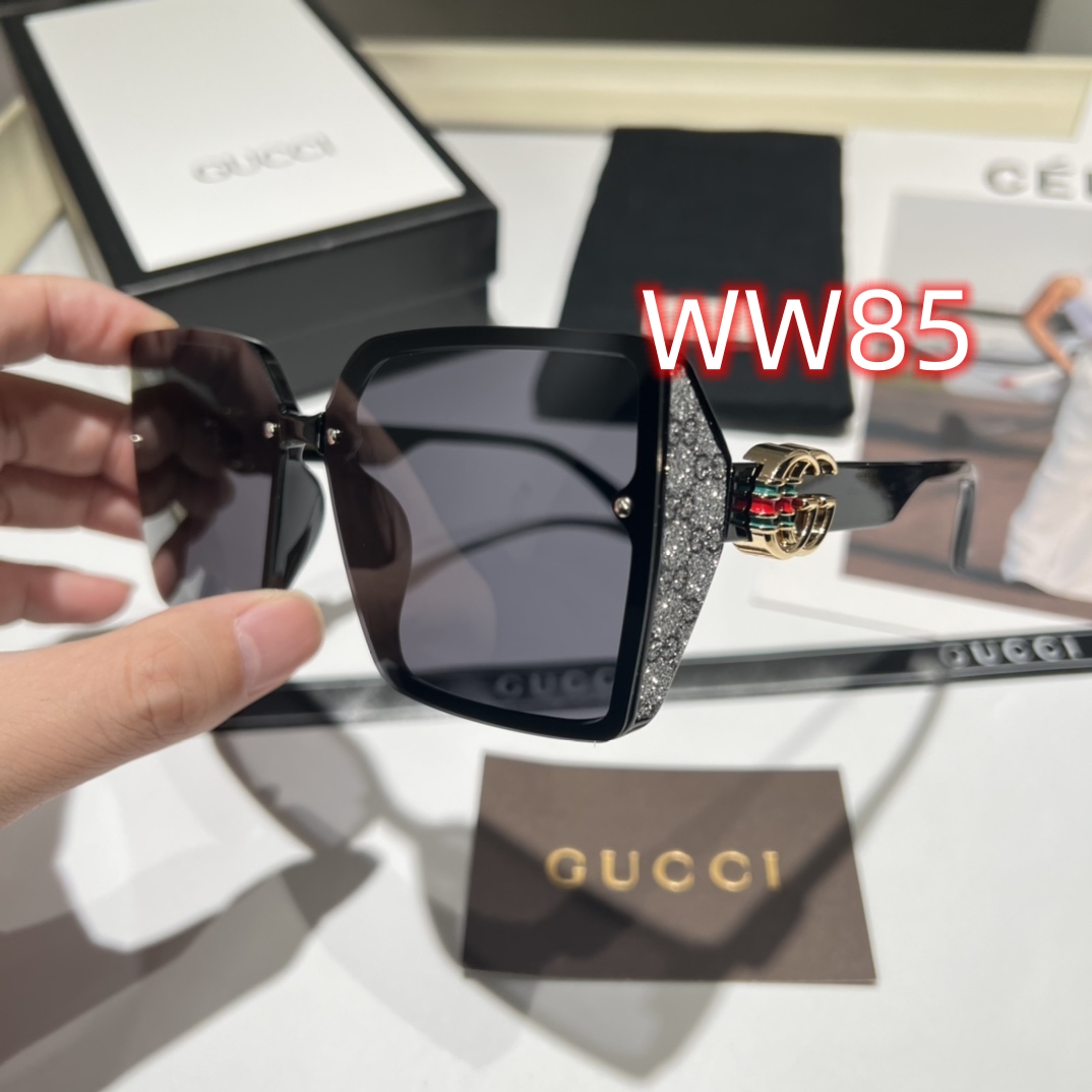 WW83 GUCCI sunglasses gallery