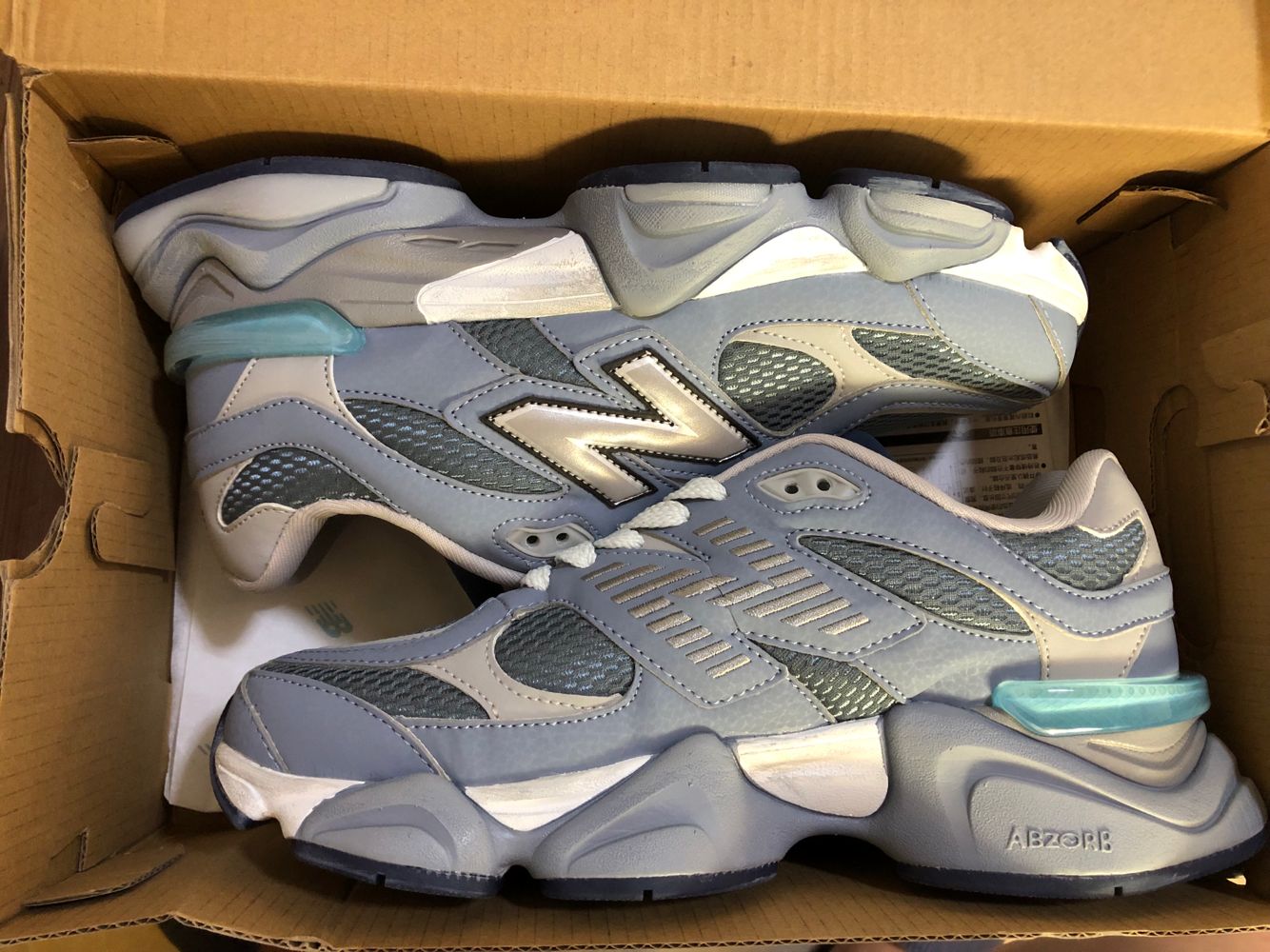 XAX new balance 9060 69usd gallery