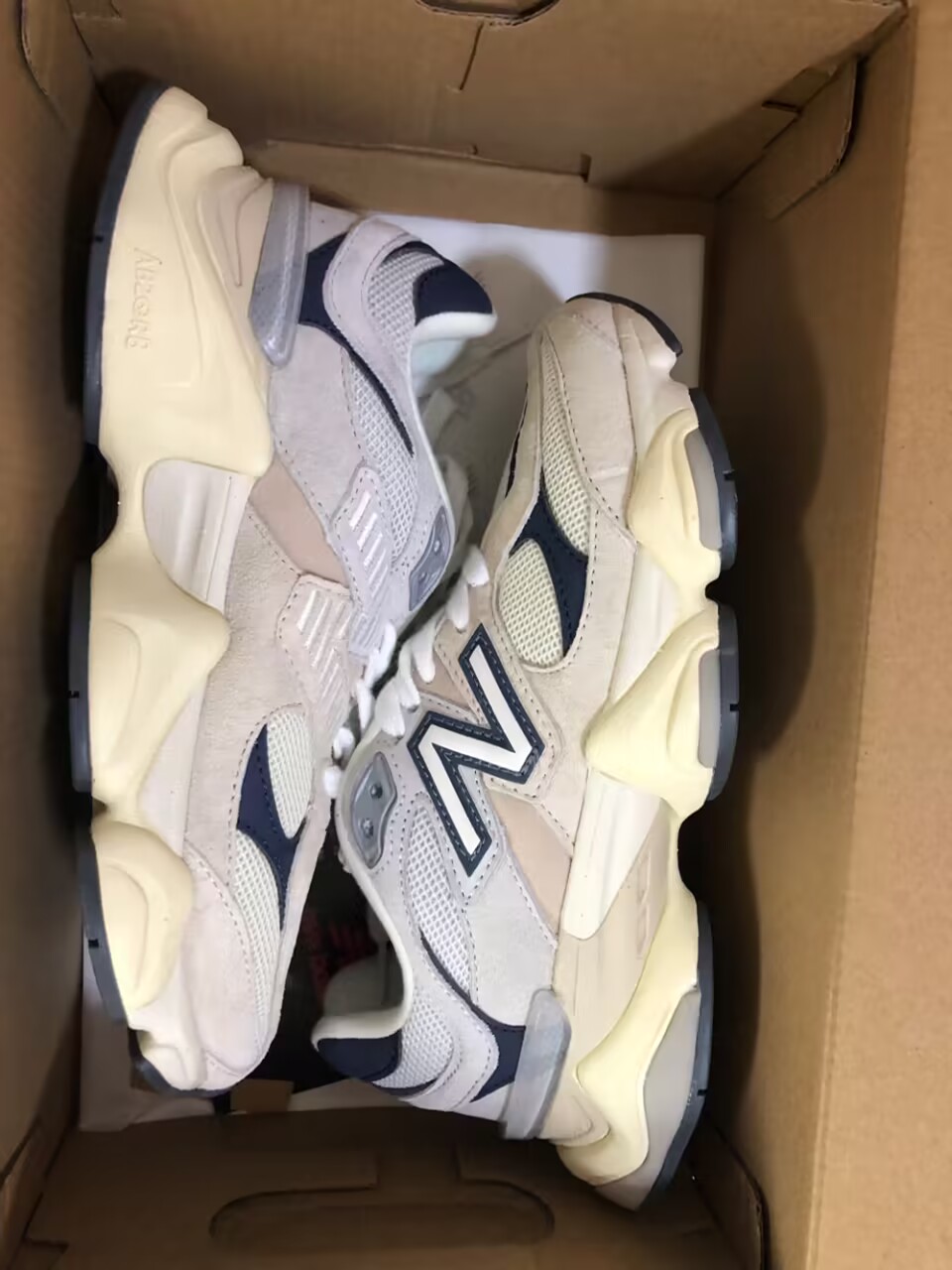 XEF new balance 9060 69usd gallery