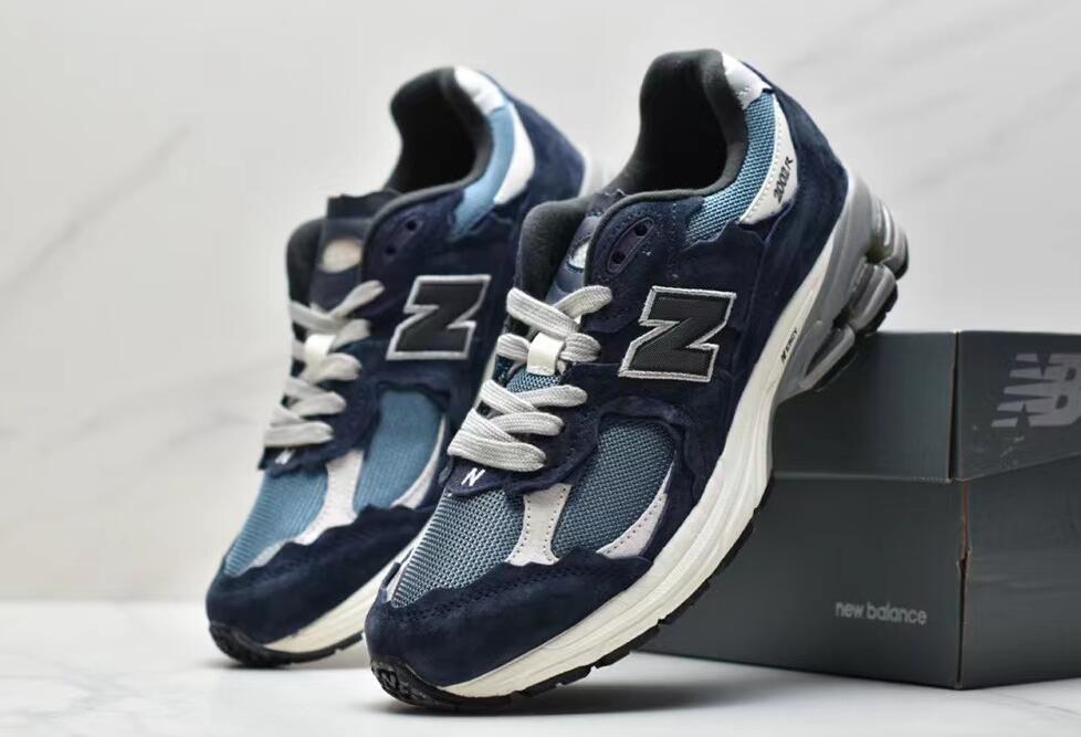 XEM New Balance 2002 59.99usd gallery