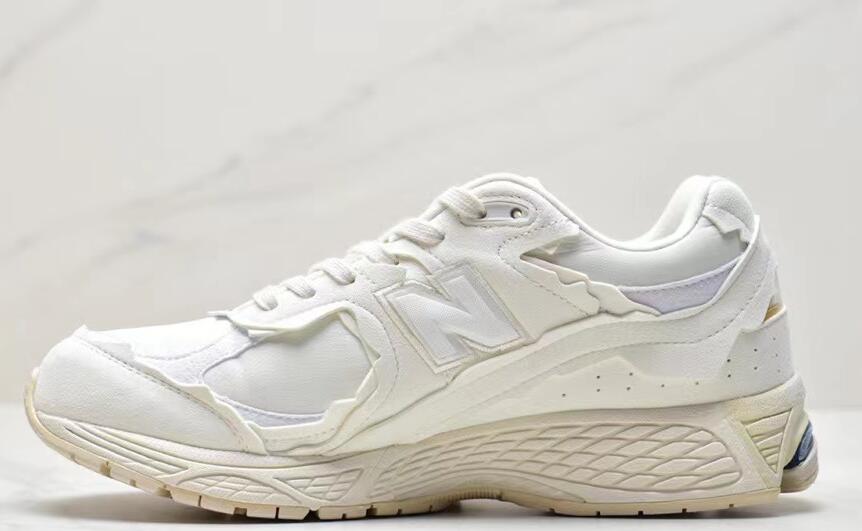 XEM New Balance 2002 59.99usd gallery