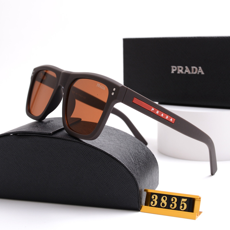 XT001-XT004，Prada sunglasses 20.99。白色不上 gallery