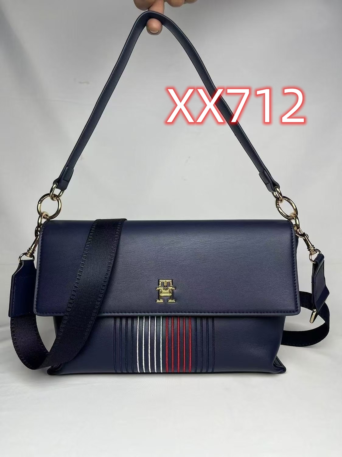 XX712 handbag gallery