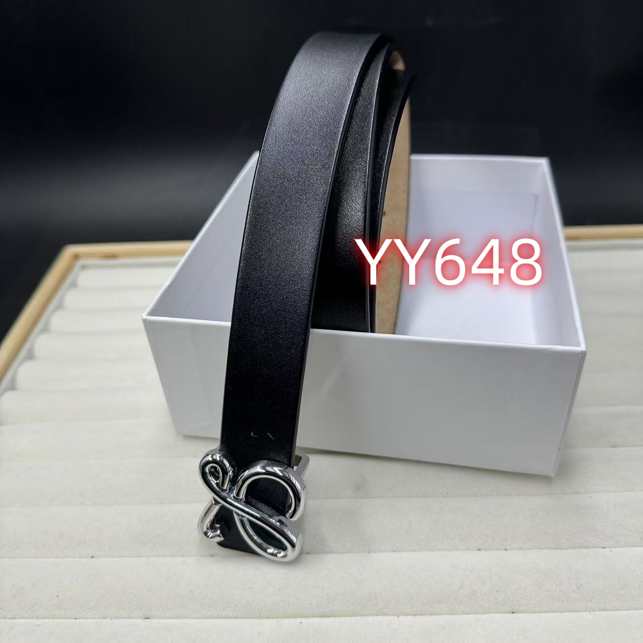 YY648 gallery