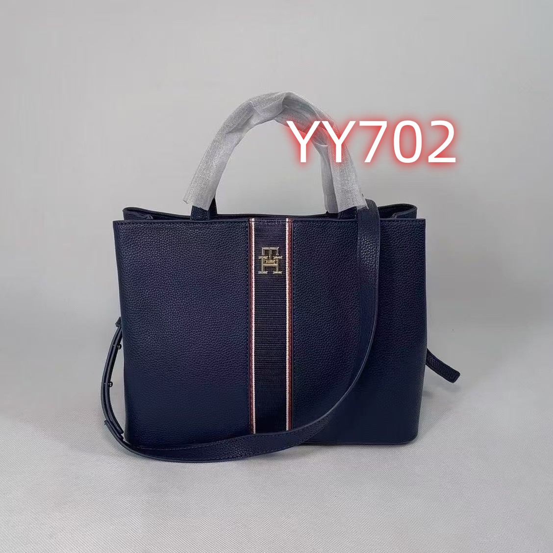 YY701 gallery