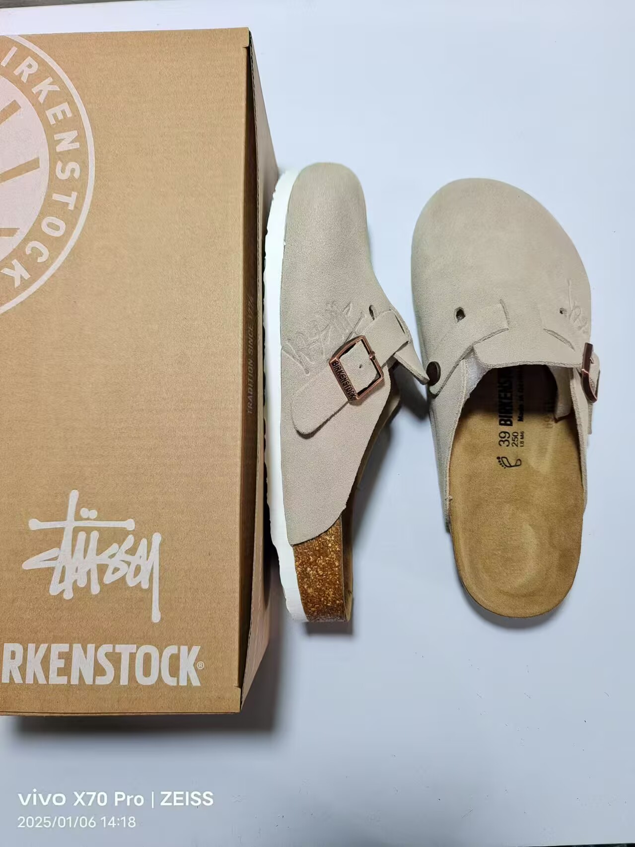 Yar3593   Birkenstock &Stussy  48$ gallery