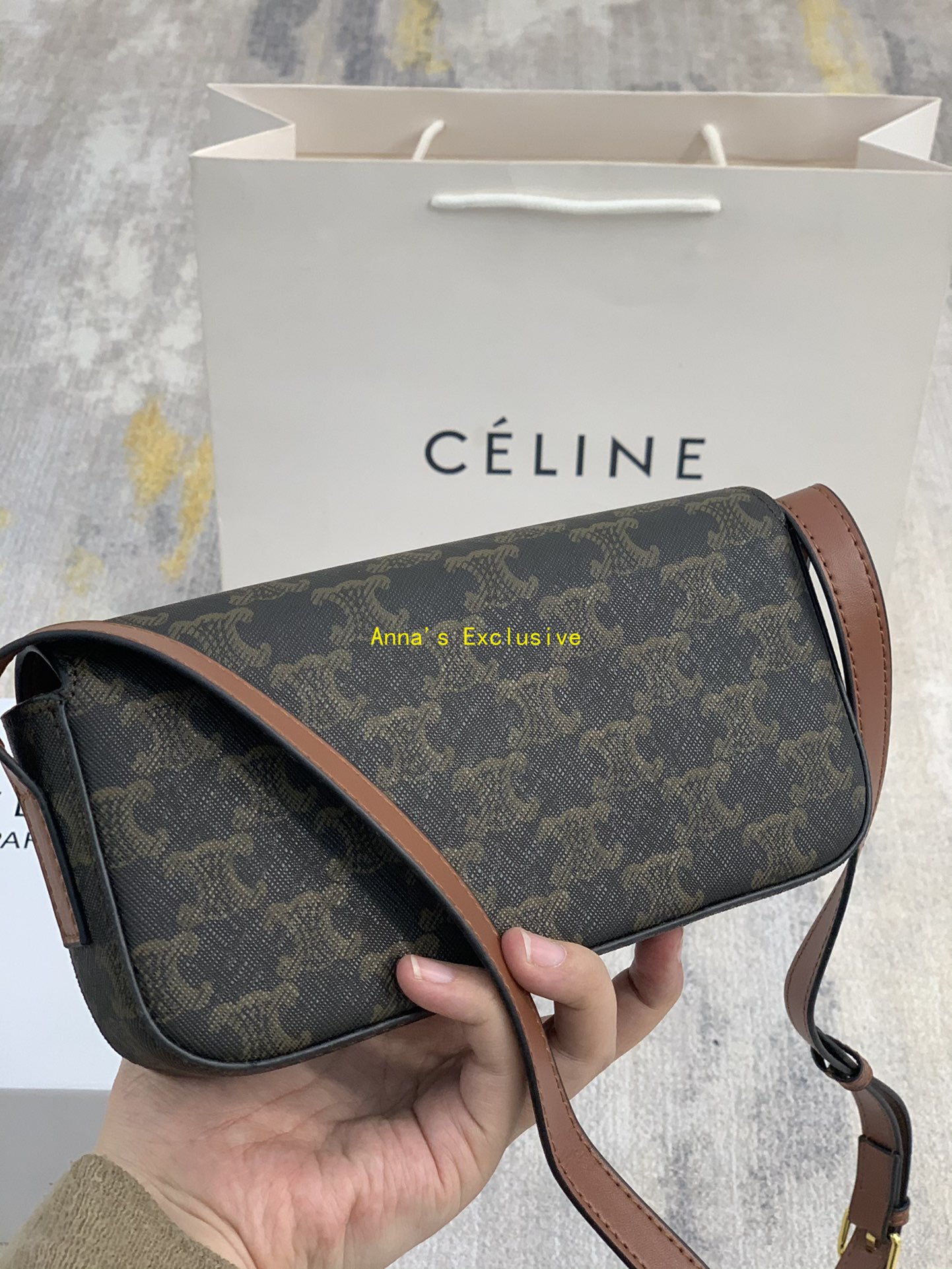 Yaz3378 CELINE 34644   BOX gallery