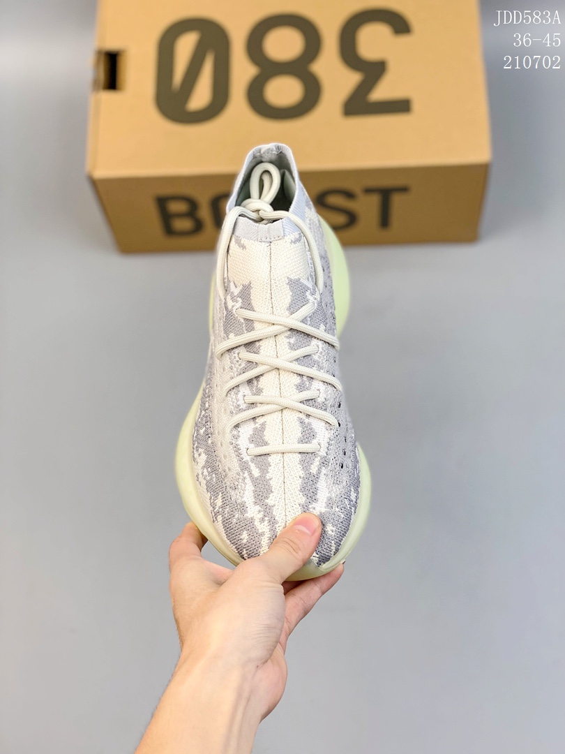 Yeezy $81 gallery