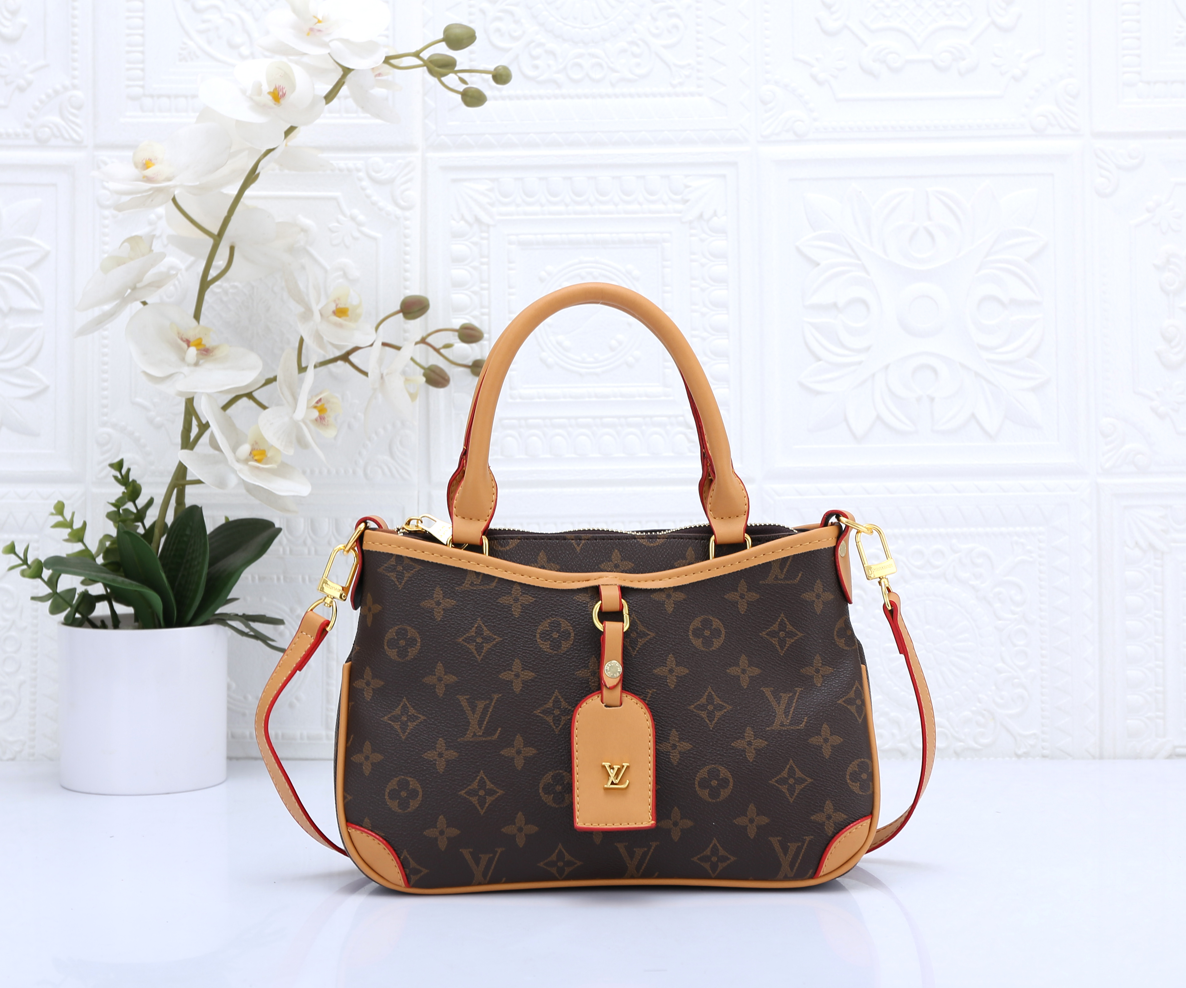 ZZ018 LV handbag gallery