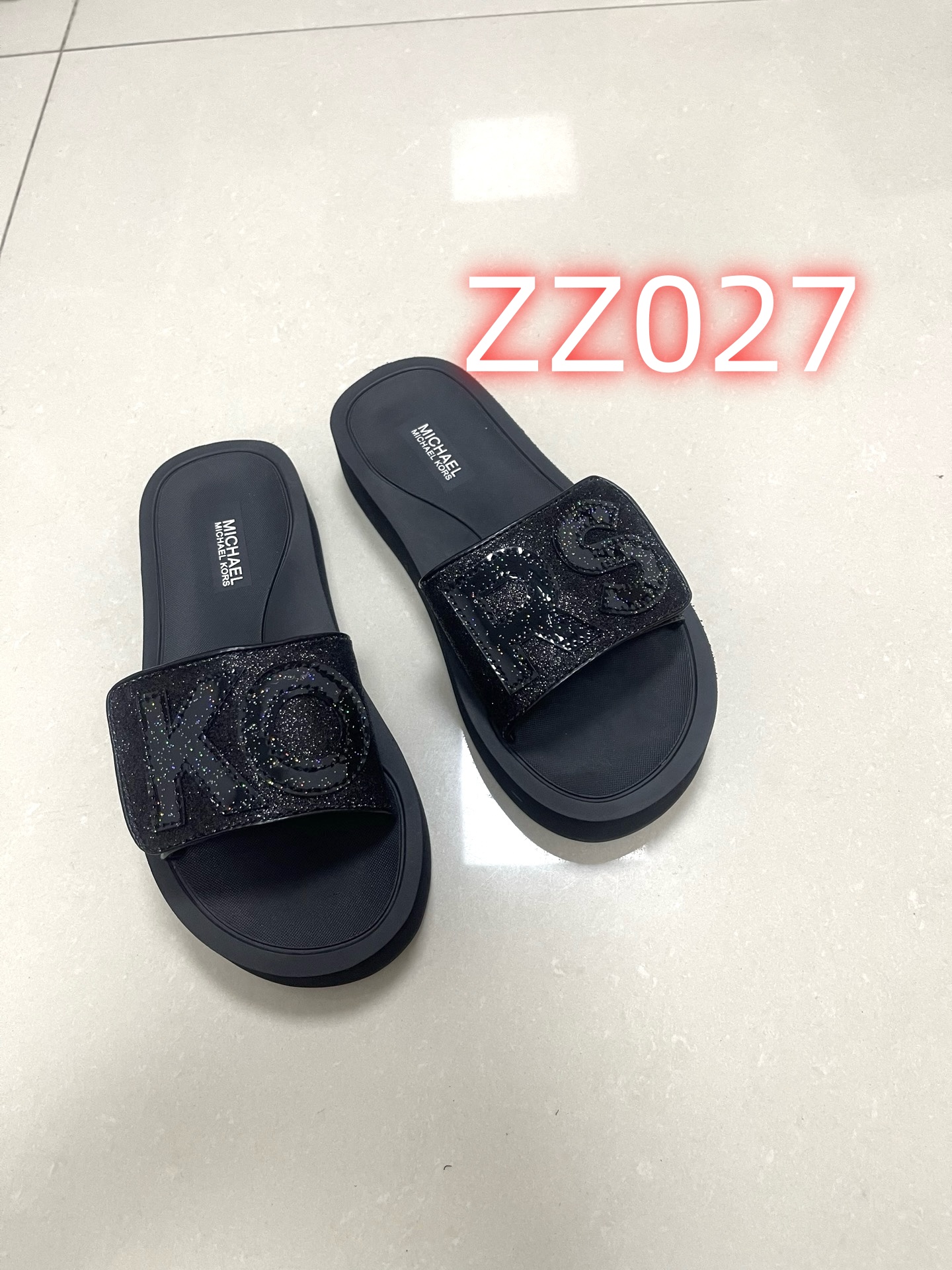 ZZ024 MK slippers gallery