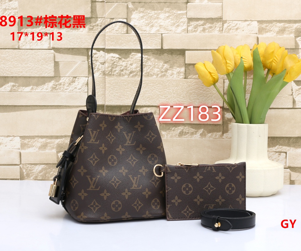 ZZ182 LV handbag gallery