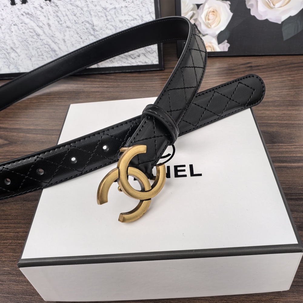 ZZ231 CHANEL Belt gallery