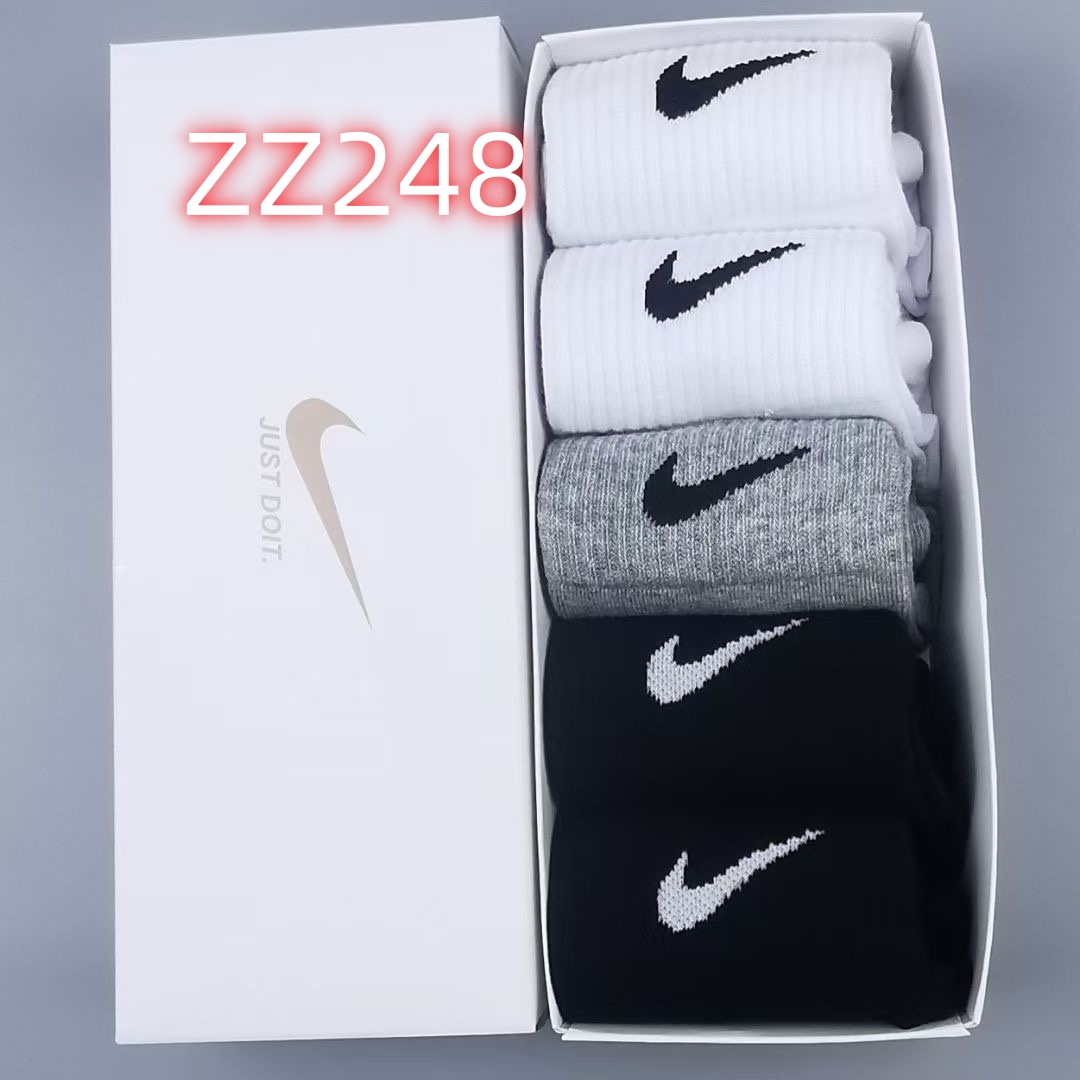 ZZ245 NIKE socks gallery