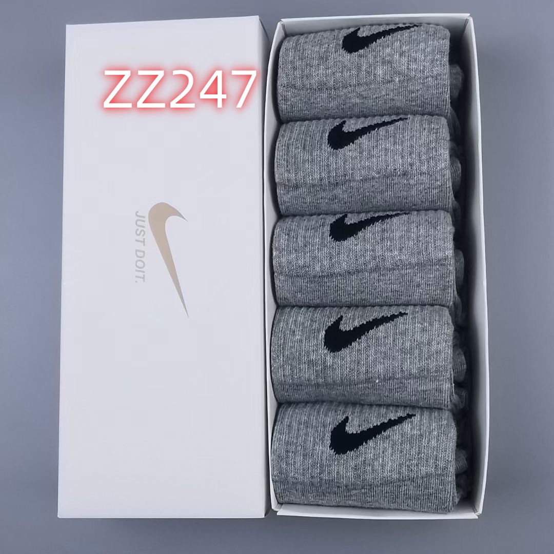 ZZ245 NIKE socks gallery